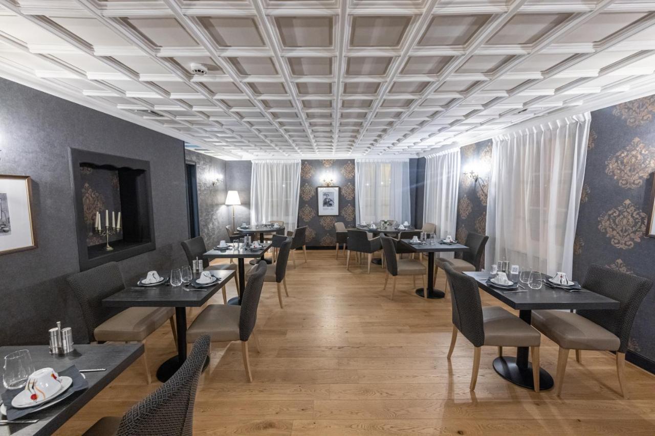 Hotel De Brunville & Spa Байо Екстериор снимка
