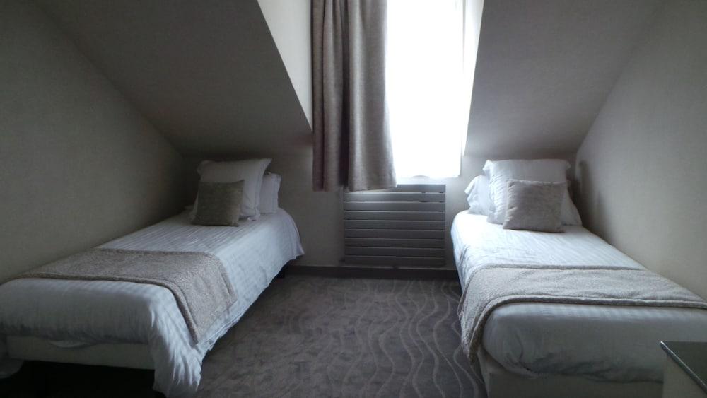 Hotel De Brunville & Spa Байо Екстериор снимка