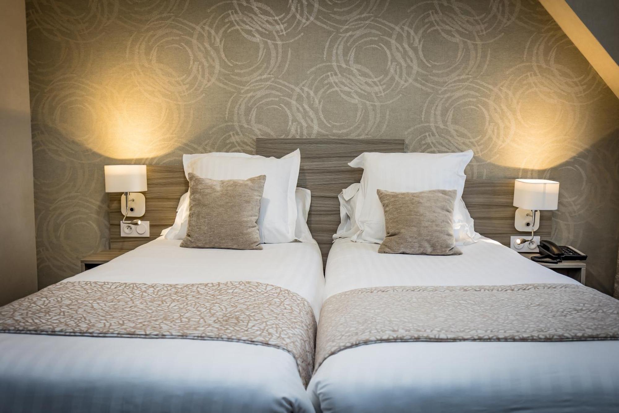 Hotel De Brunville & Spa Байо Екстериор снимка